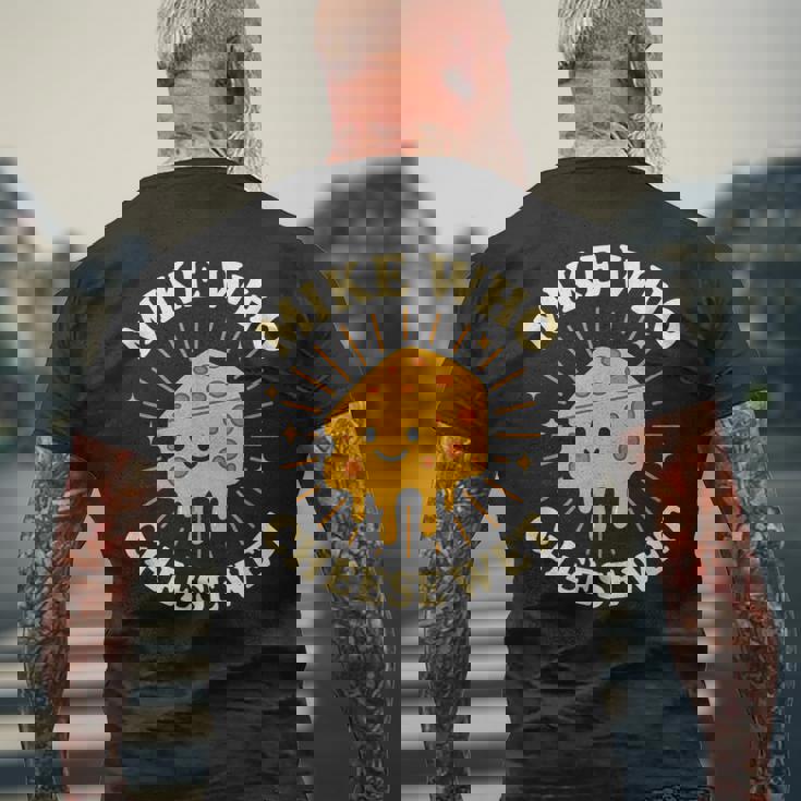 マイク・フー チーズ 濡れ 不適切 不潔な女 恥ずかしい メンズTシャツ バックプリント 高齢者への贈り物