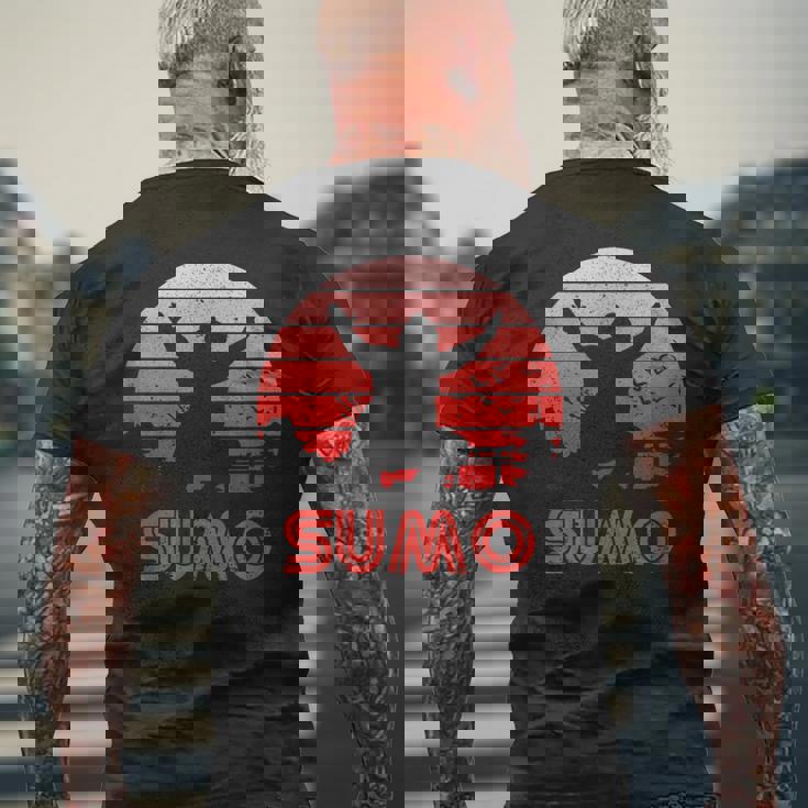 レトロサンセット相撲 メンズTシャツ バックプリント 高齢者への贈り物