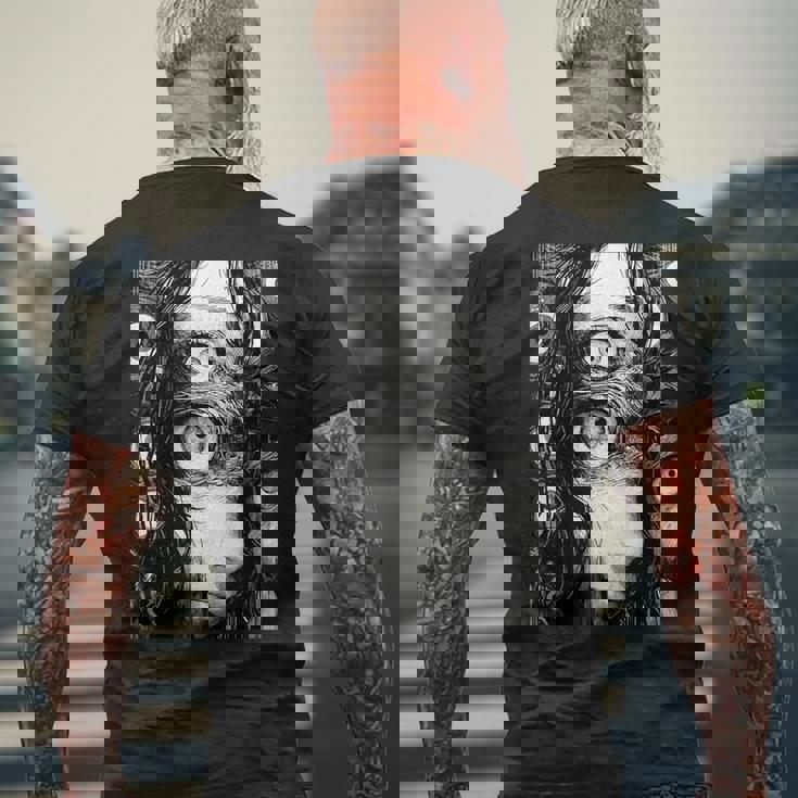 不気味な漫画 少女 怖い目 ホラー ハロウィン 恐ろしい メンズTシャツ バックプリント 高齢者への贈り物