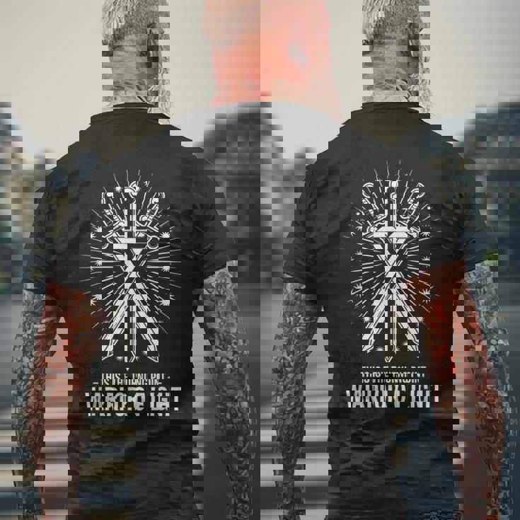 光の戦士 Warrior Of Light This Is The Turning Point 交差する剣 メンズTシャツ バックプリント 高齢者への贈り物