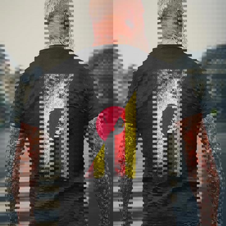 日本ウガンダ国旗 日本ウガンダ メンズTシャツ バックプリント 高齢者への贈り物