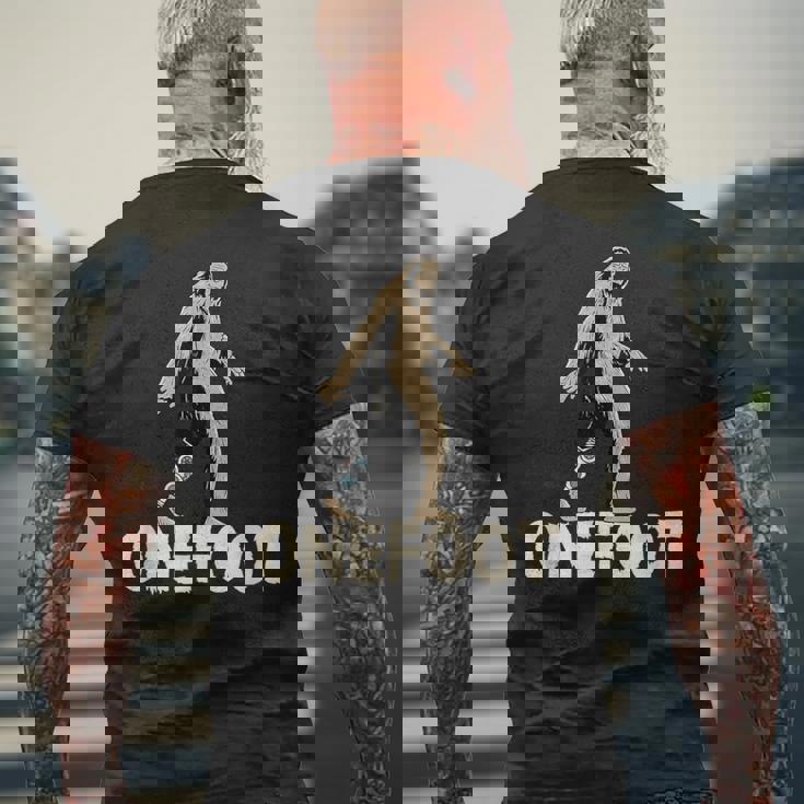 泥足切断者の冗談 脚切断者のための義足デザイン メンズTシャツ バックプリント 高齢者への贈り物