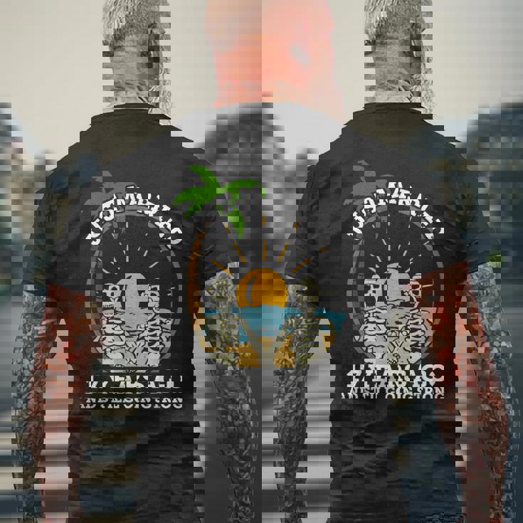 結婚記念日 カップル 結婚17年前 スケルトン メンズTシャツ バックプリント 高齢者への贈り物