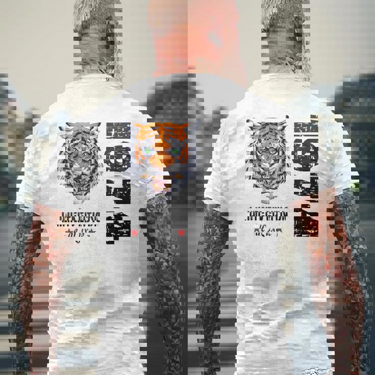 1974年生まれ、1974年限定版誕生 メンズTシャツ バックプリント 高齢者への贈り物