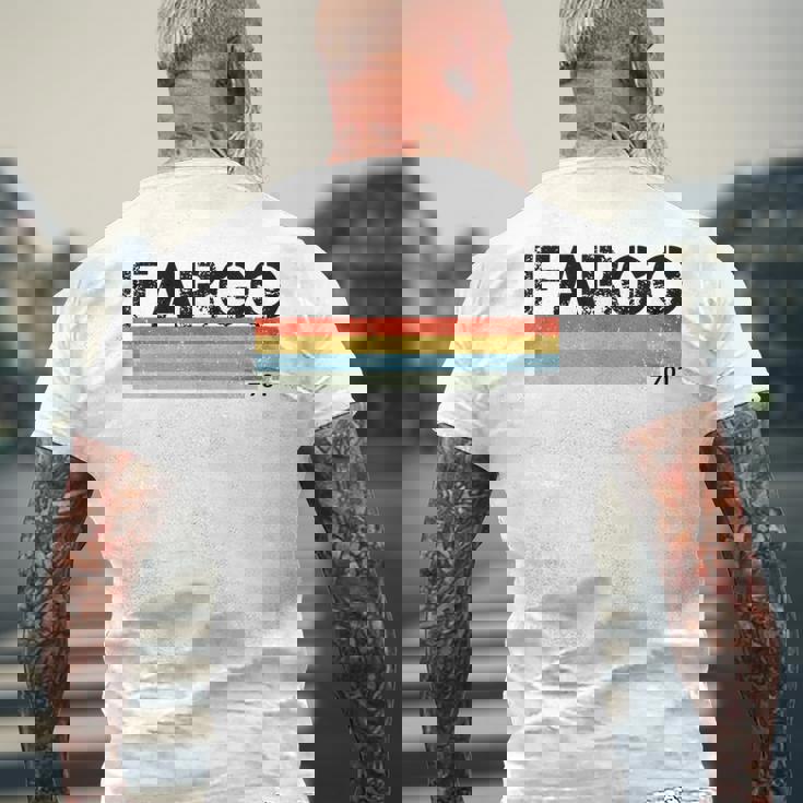 Fargo City レトロ ヴィンテージ ストライプ ギフトとお土産 メンズTシャツ バックプリント 高齢者への贈り物