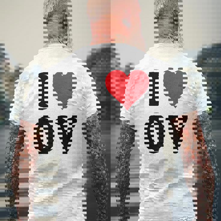 I Heart Ov Initials I Love OV First And Last Name O メンズTシャツ バックプリント 高齢者への贈り物