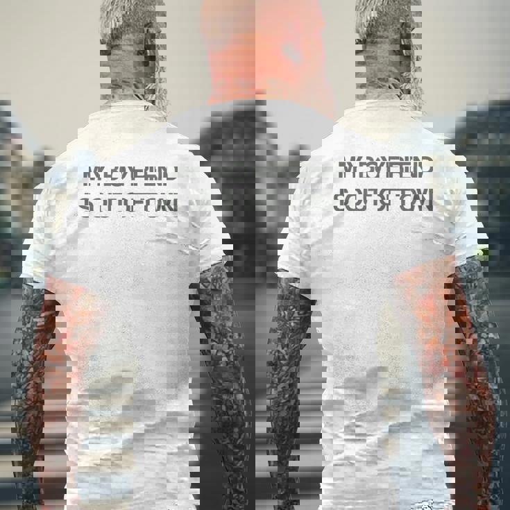 My Boyfriend Is Out Of Town メンズTシャツ バックプリント 高齢者への贈り物