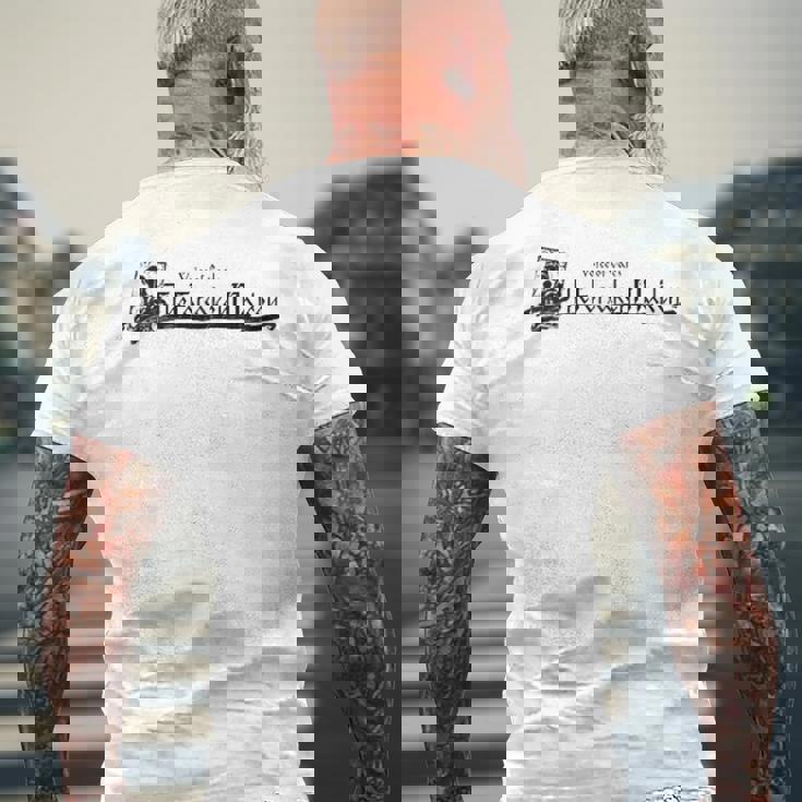 『Voice Of Cards できそこないの巫女』メインキャラクター メンズTシャツ バックプリント 高齢者への贈り物