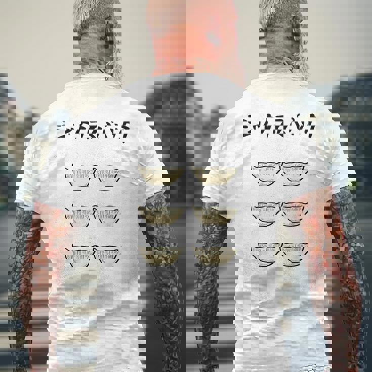 【シックスパック 餃子】ギョーザ 6個 筋肉 食べ物 おもしろ 腹筋 筋トレ ダイエット 面白い ギャグ ネタ ウケ狙い メンズTシャツ バックプリント 高齢者への贈り物