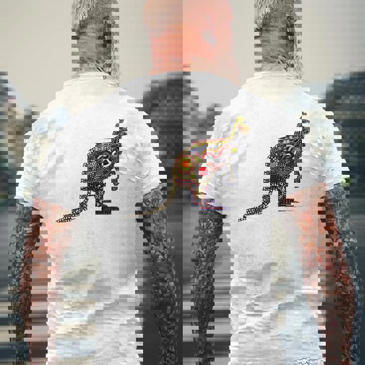 アボリジニアート カンガルー。 メンズTシャツ バックプリント 高齢者への贈り物