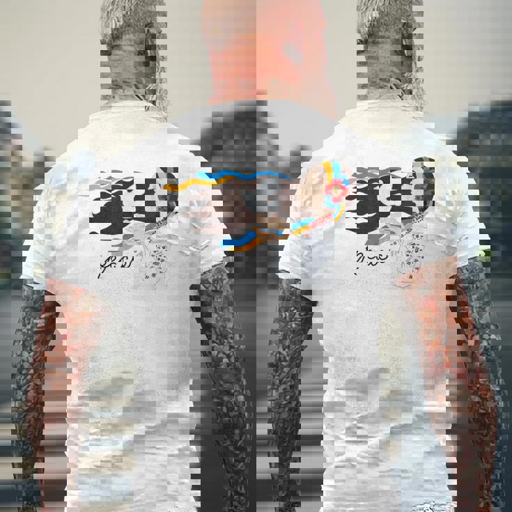 ウクライナの少女がウクライナの平和を支援 メンズTシャツ バックプリント 高齢者への贈り物