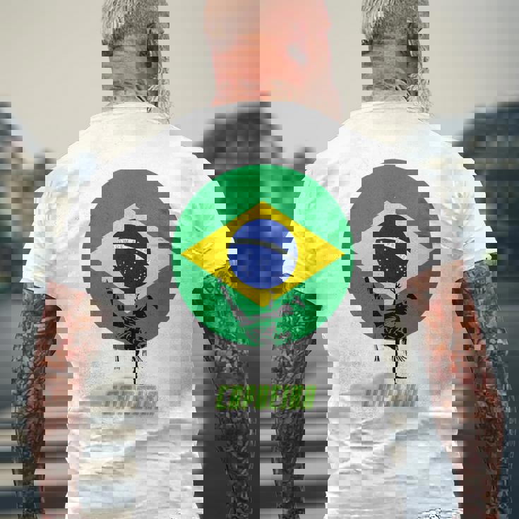 カポエイラ ブラジル国旗 メンズTシャツ バックプリント 高齢者への贈り物