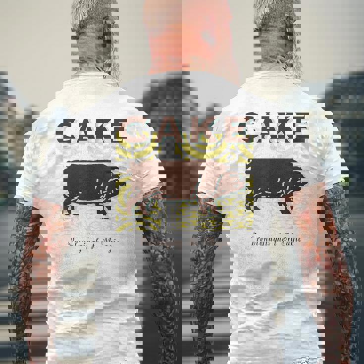 ケーキ 長引き The Magic メンズTシャツ バックプリント 高齢者への贈り物