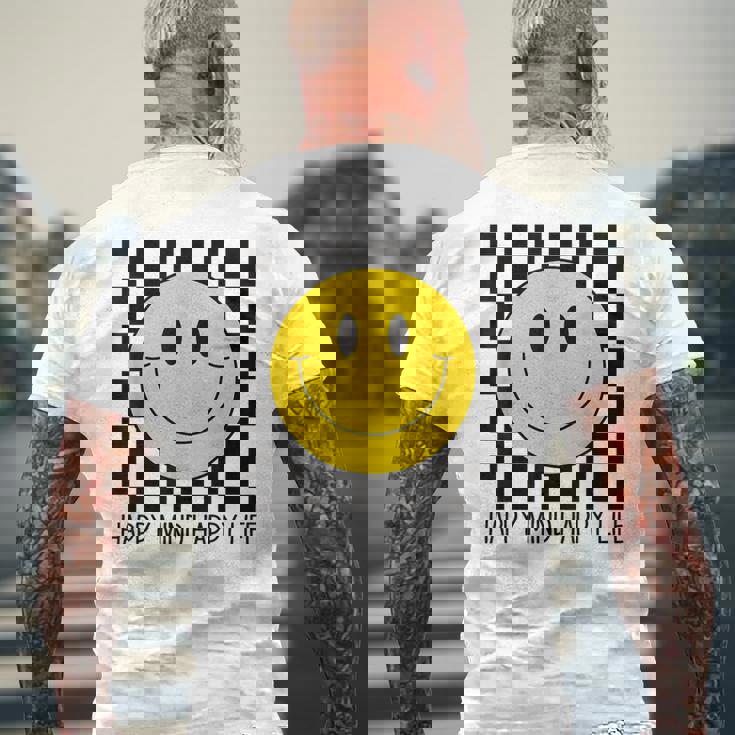 ハッピーマインド ハッピーライフ 70年代 スマイルチェック ハッピースマイルフェイス メンズTシャツ バックプリント 高齢者への贈り物