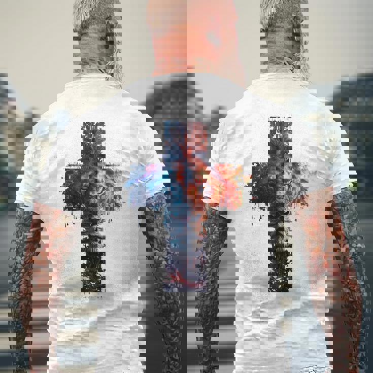 ユダのライオン、イエス・キリストの十字架、キリスト教信仰のグラフィック。 メンズTシャツ バックプリント 高齢者への贈り物