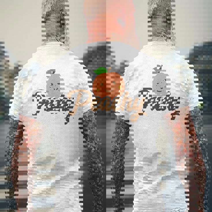 桃 かわいい 可愛い 服 桃 イラスト メンズTシャツ バックプリント 高齢者への贈り物