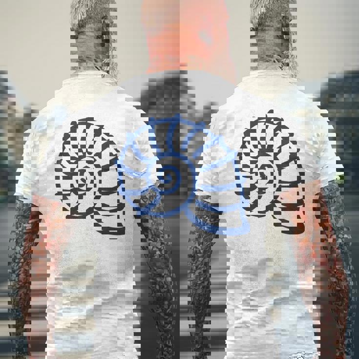 海のユーモア シンプルでミニマルな貝殻 貝殻 メンズTシャツ バックプリント 高齢者への贈り物