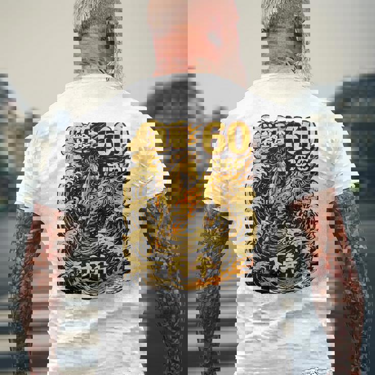 還暦 祝い 60歳 1966 丙午 火の馬 和風 和柄 馬 波 炎 記念 メンズTシャツ バックプリント 高齢者への贈り物