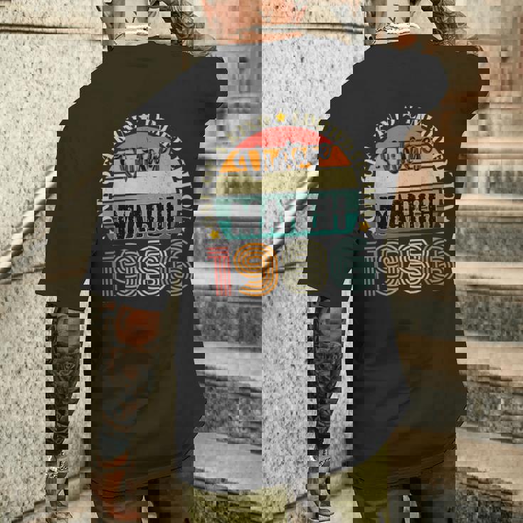 38歳 ヴィンテージ 1986年3月 38歳の誕生日 レトロ メンズTシャツ バックプリント 彼への贈り物