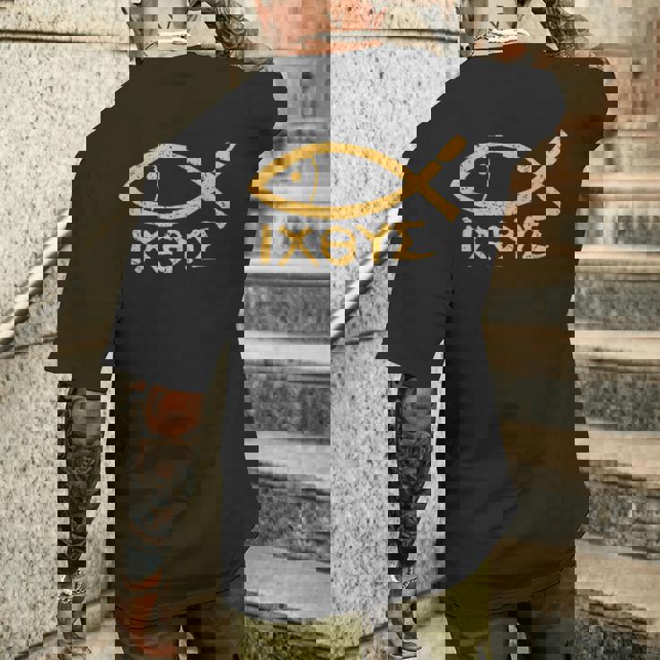 Ichthys イエス・キリスト 神の息子 救世主 古代魚のシンボル メンズTシャツ バックプリント 彼への贈り物