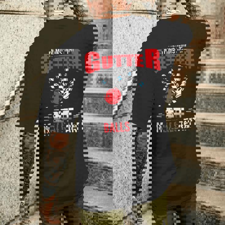 My Mind's In Gutter But Balls Arnot Cool ボーリング 長袖tシャツ メンズTシャツ バックプリント 彼への贈り物