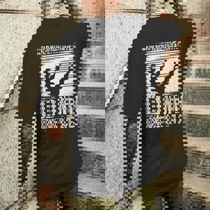 Neous-Estimez Jamais Unieil Homme Qui Fait Du Pilates T-shirt imprimé au dos Cadeaux pour lui