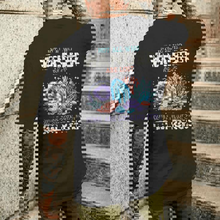 Wander Are Lostome Looking For Rocks Geologist メンズTシャツ バックプリント 彼への贈り物