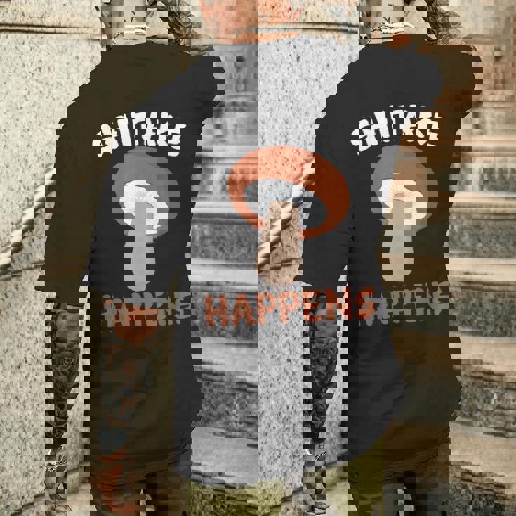 しいたけが起こる 菌類マッシュルーム メンズTシャツ バックプリント 彼への贈り物