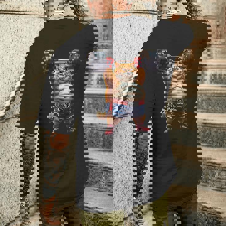 ギャグ ぽっちゃり猫 筋トレ ウエイトリフティング ジム 面白い グラフィック猫ミーム メンズTシャツ バックプリント 彼への贈り物