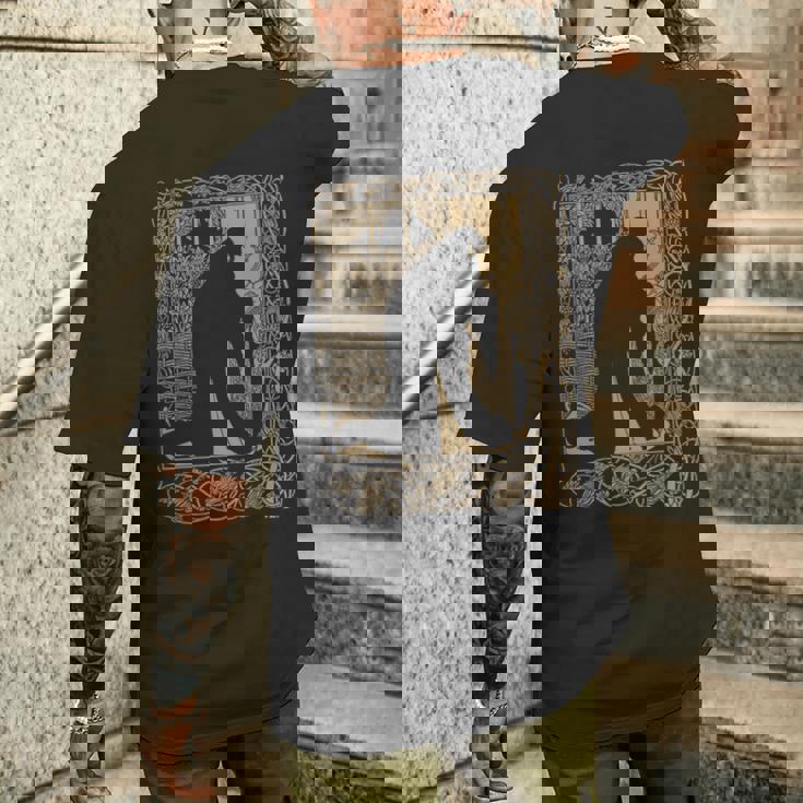 アールヌーボー、オーブリー・ビアズリー、ル・モルト・ダルサー、ギネヴィア 長袖tシャツ メンズTシャツ バックプリント 彼への贈り物