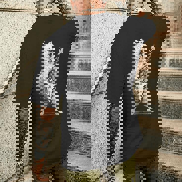 サモエド ギターを弾く ロックミュージック 犬好き メンズTシャツ バックプリント 彼への贈り物