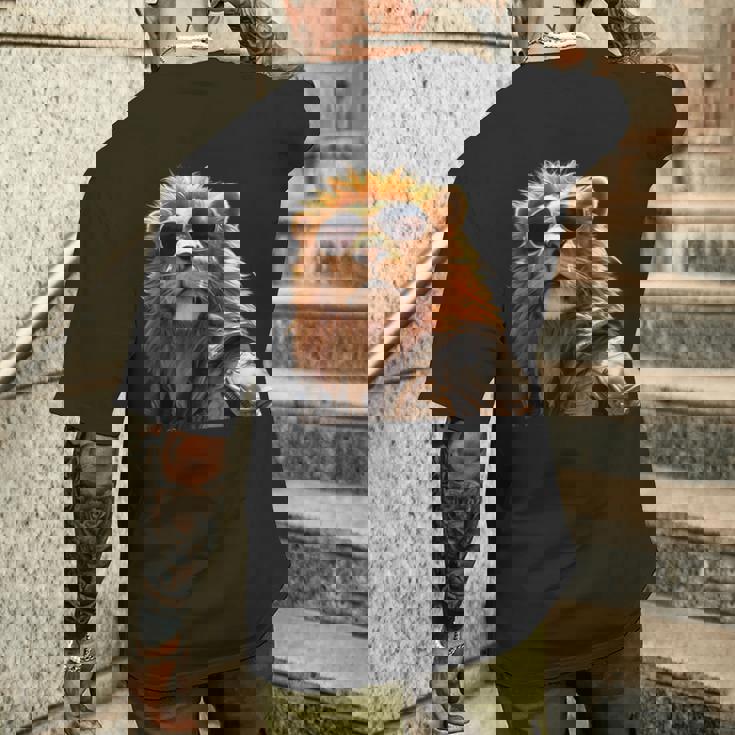 サングラスをかけたライオン 動物大好きライオン かわいいライオン メンズTシャツ バックプリント 彼への贈り物