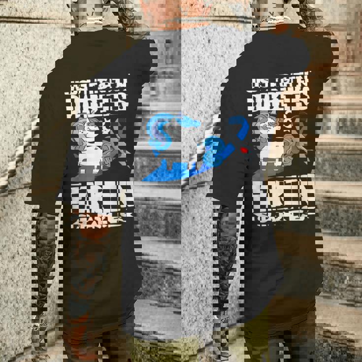 ジャスト・ファイティン・ダイアベティス＆ファーティン・スパークルズ 1型糖尿病 メンズTシャツ バックプリント 彼への贈り物