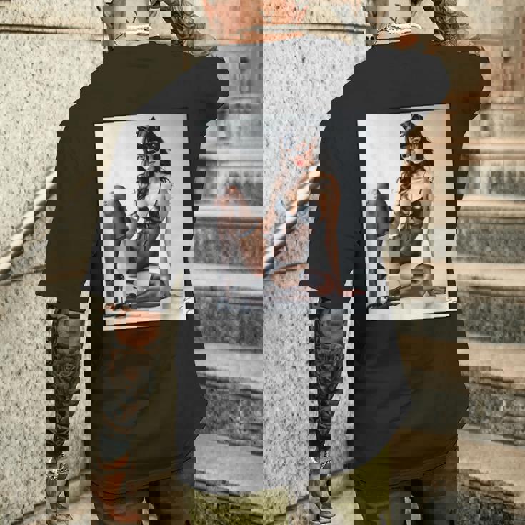 セクシーガールグラフィックtシャツ-猫マスクv2のセクシーなピンナップガール メンズTシャツ バックプリント 彼への贈り物