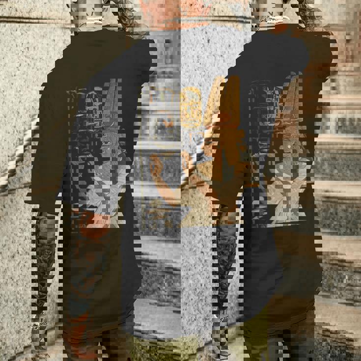 ネフェルタリ女王 古いエジプトファラオ家族 誕生日 クリスマスギフト メンズTシャツ バックプリント 彼への贈り物