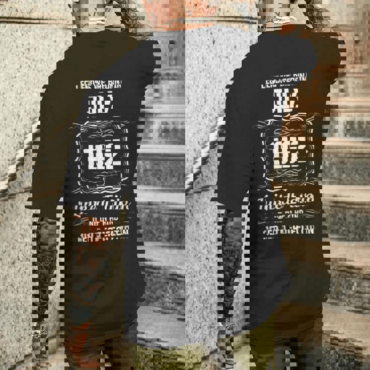 ハッピーバースデー 1962年 7月 メンズTシャツ バックプリント 彼への贈り物