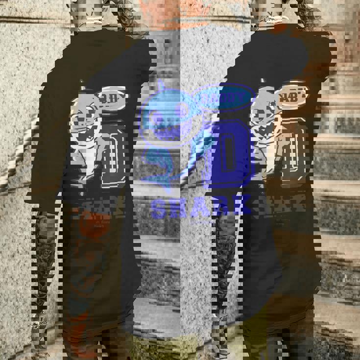 パパシャーク・レトロ・ベイシャーク・サメなかぞく・プレゼント・キッズ・メンズ・ウーマンズ メンズTシャツ バックプリント 彼への贈り物