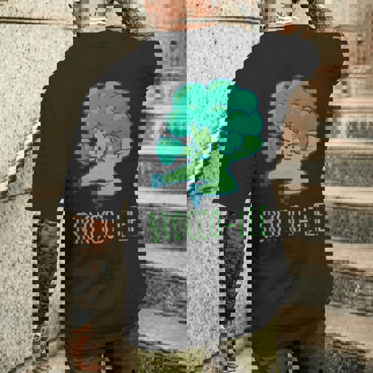 ブロッコリー 面白い空手カンフーブロッコリー野菜 メンズTシャツ バックプリント 彼への贈り物