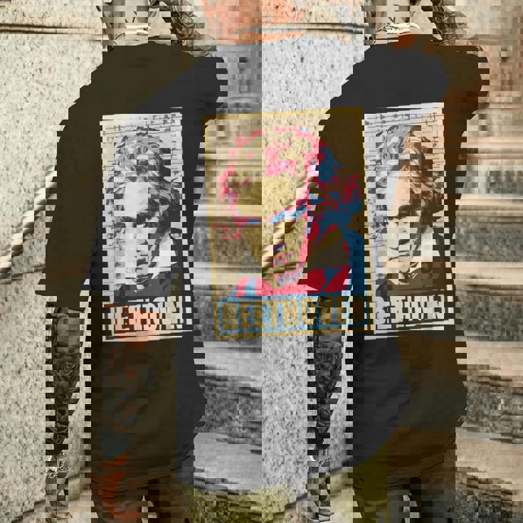 ベートーベン クラシカル音楽作曲家 レトロ メンズTシャツ バックプリント 彼への贈り物