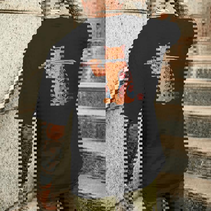 ヤクザ 猫 サムライ タトゥー 日本語 オレンジ 猫 グラフィック メンズTシャツ バックプリント 彼への贈り物