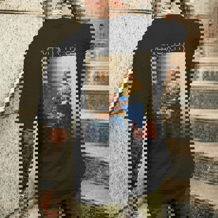 ヨハネス・フェルメール 芸術家のための芸術 ミルクメイド メンズTシャツ バックプリント 彼への贈り物