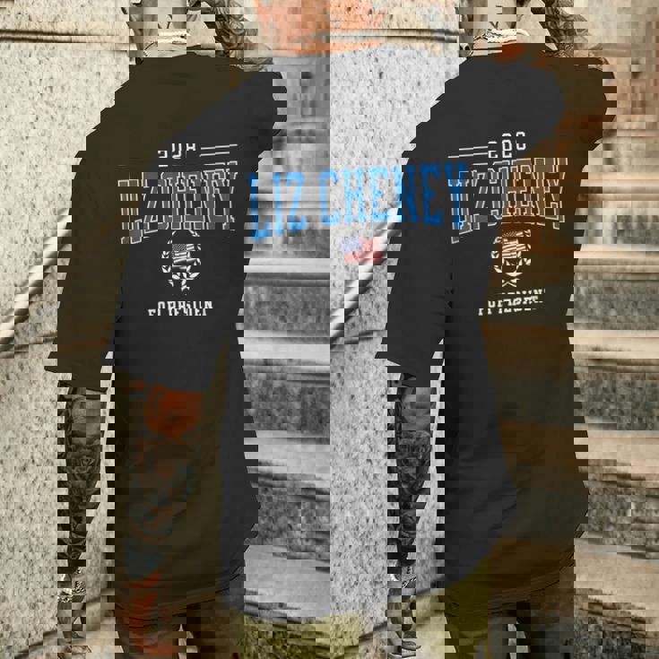 リズ・チェイニー 2028 共和党大統領愛国アメリカ国旗 メンズTシャツ バックプリント 彼への贈り物