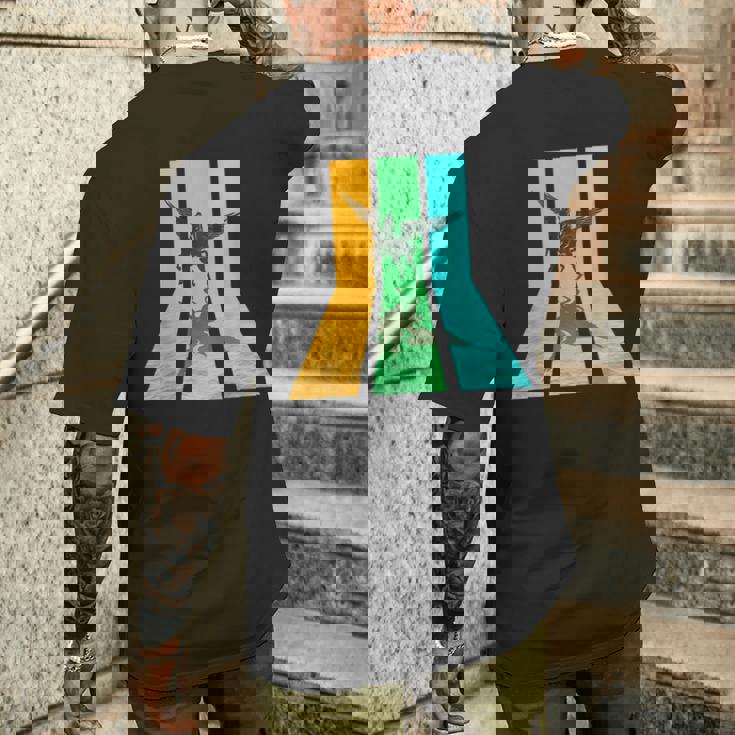 レトロ80年代ヴィンテージスタイルペガサス メンズTシャツ バックプリント 彼への贈り物