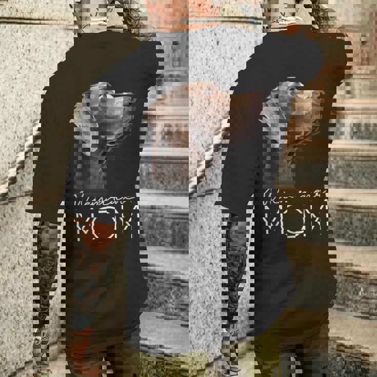 ワイマラナー 犬 ママ メンズTシャツ バックプリント 彼への贈り物