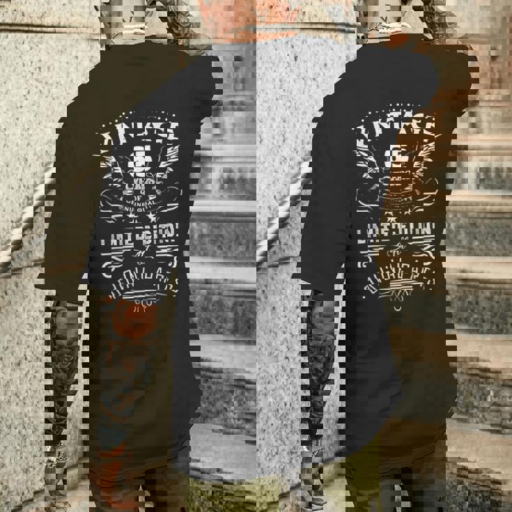 ヴィンテージ 65歳の誕生日 男性 65歳のギフト 65歳の誕生日 メンズTシャツ バックプリント 彼への贈り物