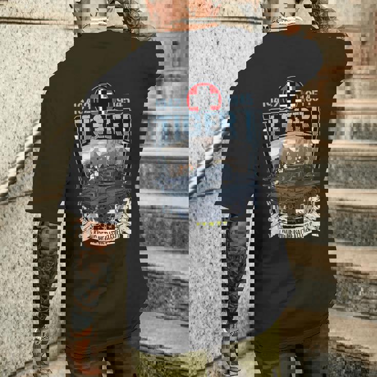 ヴィンテージ第二次世界大戦ドイツ戦車ティーガーi（1） メンズTシャツ バックプリント 彼への贈り物