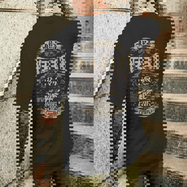 ヴィンテージ還暦伝説 1966年3月 60歳の贈り物 メンズTシャツ バックプリント 彼への贈り物