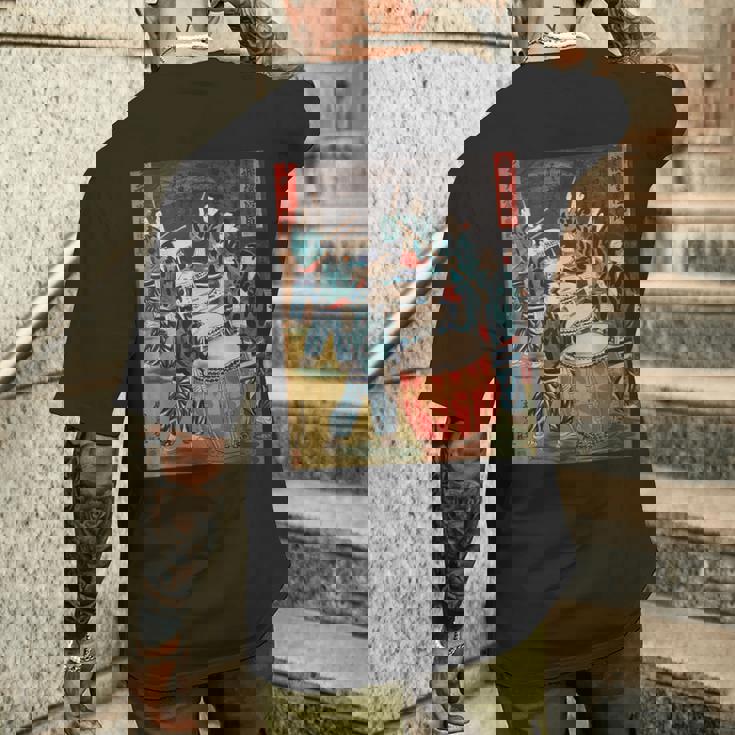 太鼓 太鼓 日本文化 日本 太鼓 音楽 楽器 メンズTシャツ バックプリント 彼への贈り物