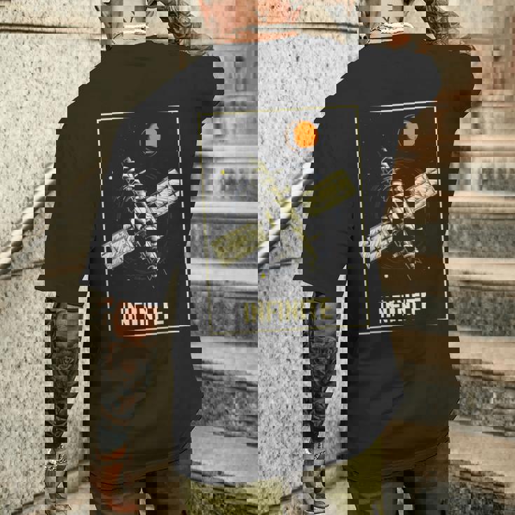 無限宇宙ステーション 衛星 宇宙 ヴィンテージ レトロ コスモス Infinitepacetationtar メンズTシャツ バックプリント 彼への贈り物