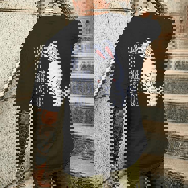 疑わしいとき おなら 出す おもしろい おなら かわいい ウサギ おなら メンズTシャツ バックプリント 彼への贈り物